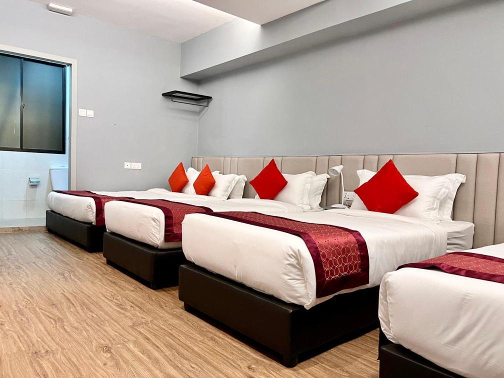 Bayu 23 Hotel 코타키나발루 외부 사진